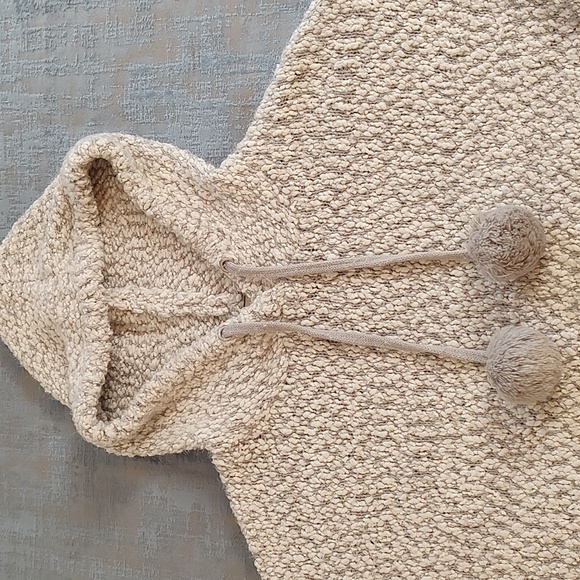 Yes LoLa Hooded Chunky Loose Knit Sweater w/ Pom poms/Size XS - Picture 2 of 9